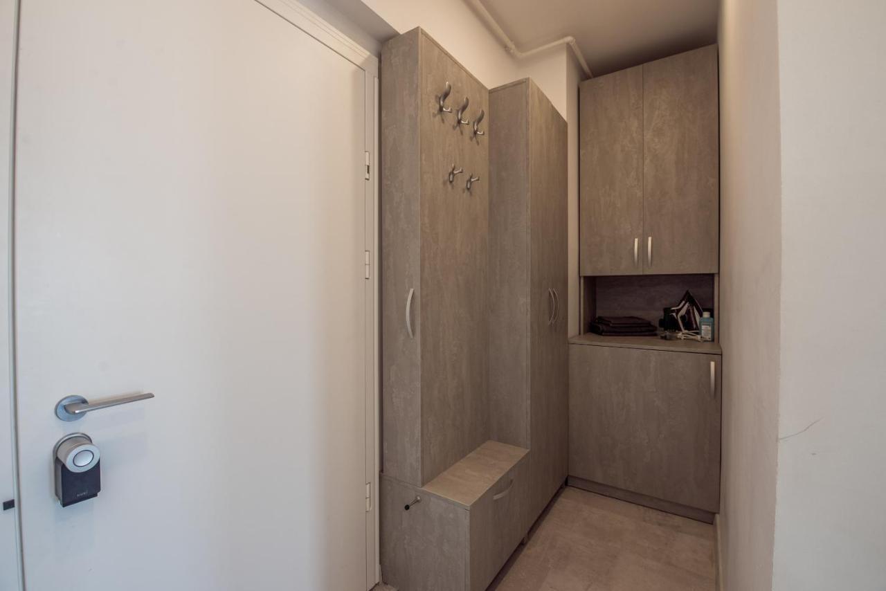 Fancy Penthouse Studio With Lakeview W10 Bukurešť Exteriér fotografie